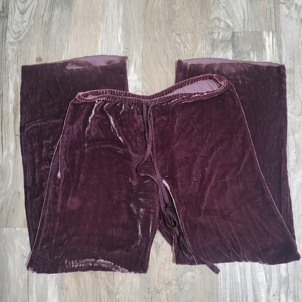 Cabi pull waist silk blend looks like velvet see description